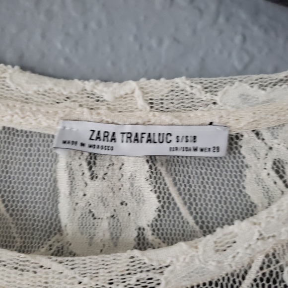 ZARA off white lace midi dress - Picture 3 of 4